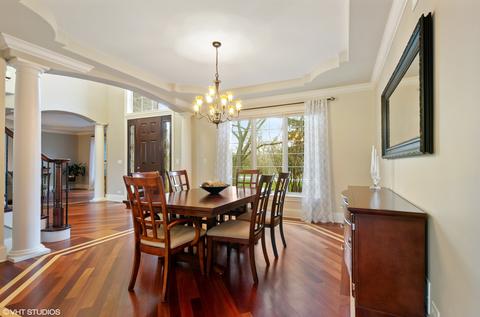 2023 N Summit St, Wheaton, IL 60187 photo 7