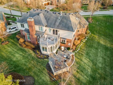 2111 Stonebridge Ct, Wheaton, IL 60189 photo 48