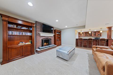 2111 Stonebridge Ct, Wheaton, IL 60189 photo 21