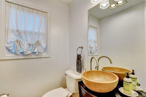 300 E Ardmore Ave, Roselle, IL 60172 photo 22
