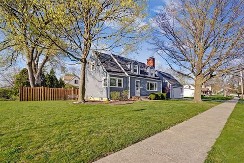 300 E Ardmore Ave, Roselle, IL 60172 photo 3