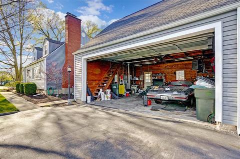 300 E Ardmore Ave, Roselle, IL 60172 photo 25