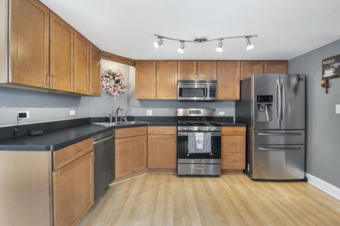 1481 Berta Dr, Crest Hill, IL 60403 photo 9