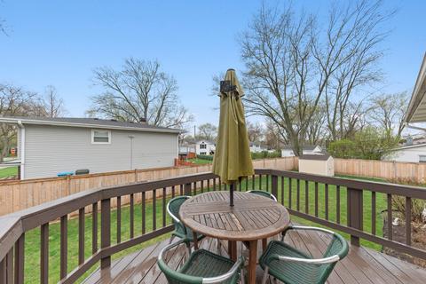 1009 E Alder Ln, Mount Prospect, IL 60056 photo 13