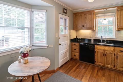 591 E Parkway Rd, Riverside, IL 60546 photo 5