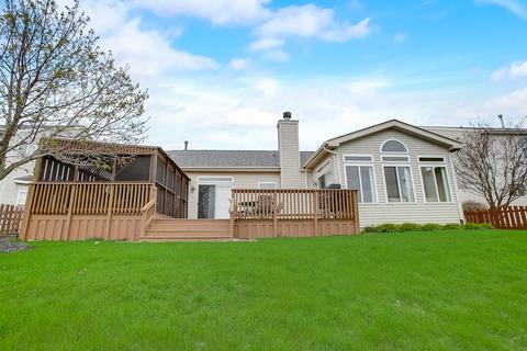 31531 N Pine View Blvd, Lakemoor, IL 60051 photo 32