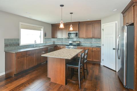 1030 Decoy Ct, Normal, IL 61761 photo 4