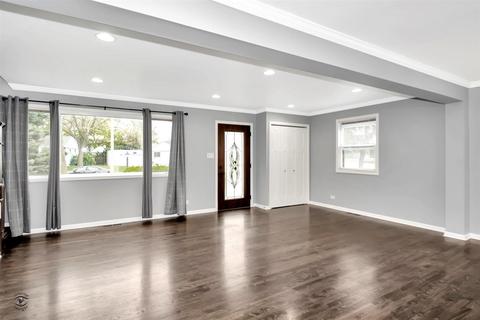 3004 Grouse Ln, Rolling Meadows, IL 60008 photo 2