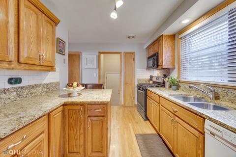 1749 E 86th Pl, Chicago, IL 60617 photo 8