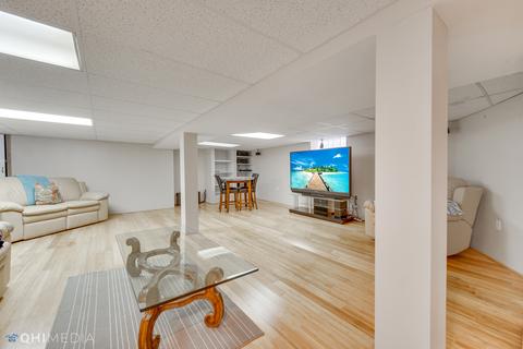 1749 E 86th Pl, Chicago, IL 60617 photo 17