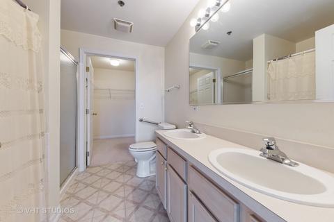 3125 Town Square Dr #206, Rolling Meadows, IL 60008 photo 7