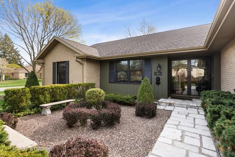 1673 Shelley Ln, Wheaton, IL 60189 photo 3