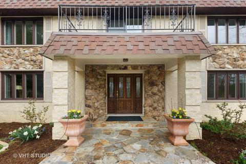 4540 Tall Oaks Ln, Rolling Meadows, IL 60008 photo 3