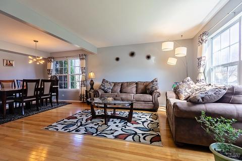 3183 Bennett Pl, Aurora, IL 60502 photo 7