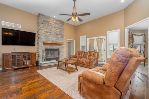 7310 Nettle School Rd, Morris, IL 60450 photo 2