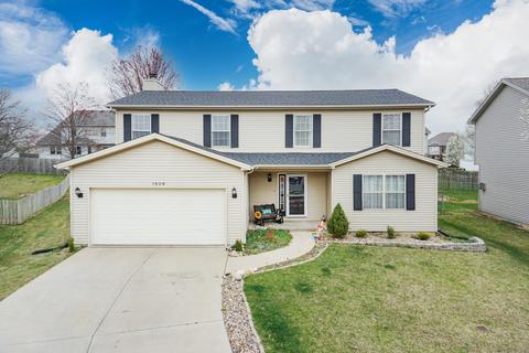 1606 Augusta Dr, Normal, IL 61761 photo 1