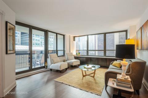 222 E Pearson St #808, Chicago, IL 60611 photo 2