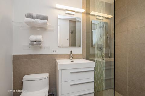 222 E Pearson St #808, Chicago, IL 60611 photo 9