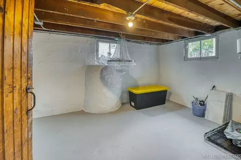 501 E Willow Ave, Wheaton, IL 60187 photo 36