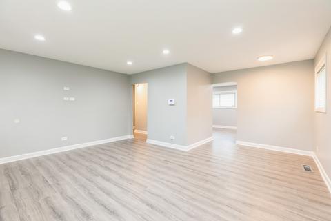 17251 Roy St, Lansing, IL 60438 photo 4