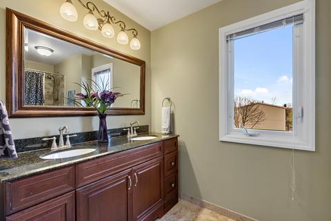656 Claridge Cir, Hoffman Estates, IL 60169 photo 20