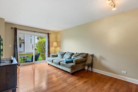 656 Claridge Cir, Hoffman Estates, IL 60169 photo 12