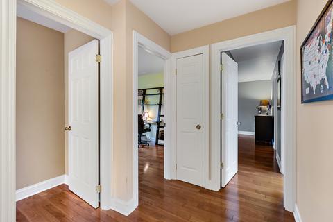656 Claridge Cir, Hoffman Estates, IL 60169 photo 13