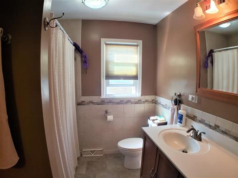 345 Meadow Ct, Willowbrook, IL 60527 photo 11