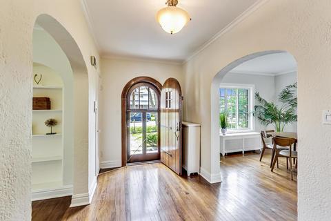 655 Cherry St, Winnetka, IL 60093 photo 2