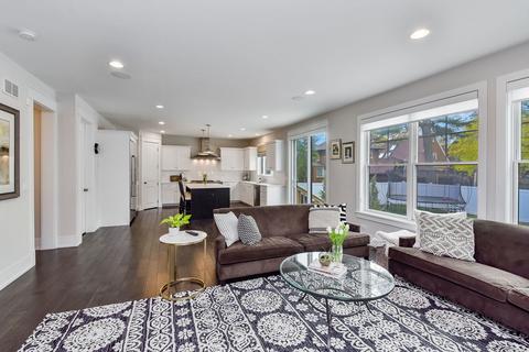 812 N Scott St, Wheaton, IL 60187 photo 11