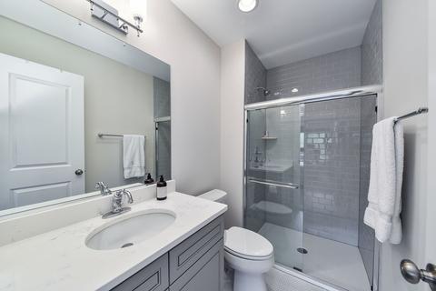 812 N Scott St, Wheaton, IL 60187 photo 21