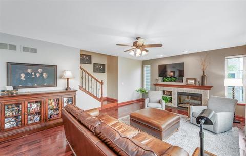 5270 Birch Bark Dr, Hoffman Estates, IL 60192 photo 18