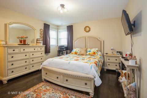 445 Dover Dr, Des Plaines, IL 60018 photo 9