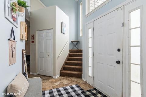 224 Westridge Blvd, Bartlett, IL 60103 photo 2
