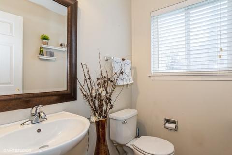 224 Westridge Blvd, Bartlett, IL 60103 photo 10