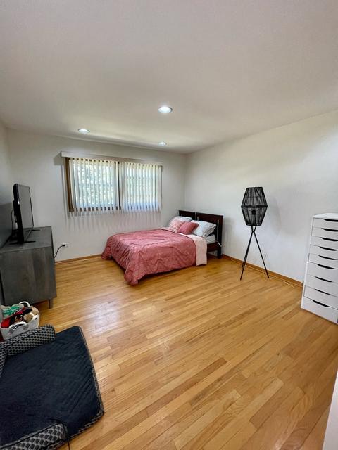 306 Bellaire Ave, Des Plaines, IL 60016 photo 10