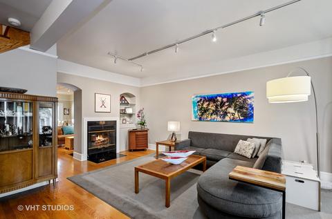 1240 W Nelson St, Chicago, IL 60657 photo 4