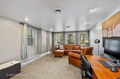 1240 W Nelson St, Chicago, IL 60657 photo 14