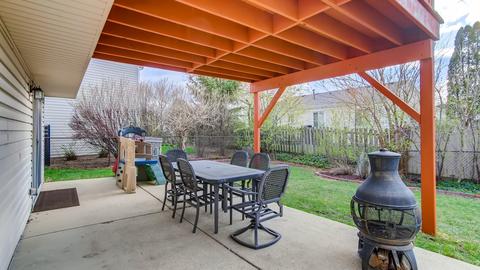 4960 Somerton Dr, Hoffman Estates, IL 60010 photo 20