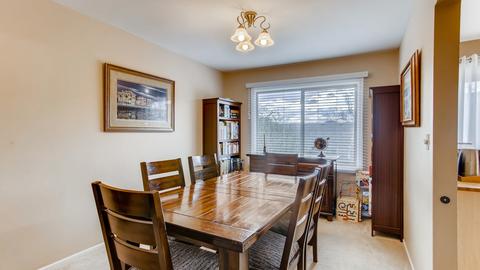 4960 Somerton Dr, Hoffman Estates, IL 60010 photo 5