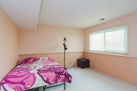 315 Hamstead Ct, Roselle, IL 60172 photo 18
