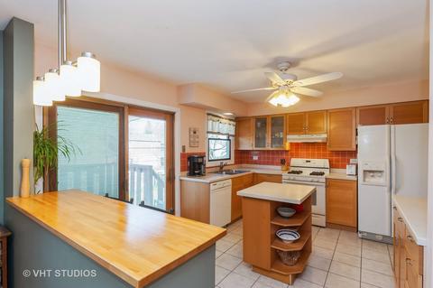 315 Hamstead Ct, Roselle, IL 60172 photo 7