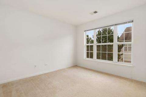 690 Mill Cir #204, Wheeling, IL 60090 photo 17