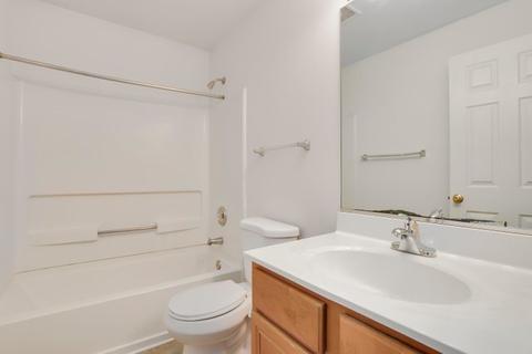 690 Mill Cir #204, Wheeling, IL 60090 photo 18