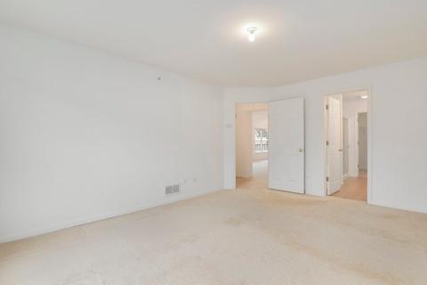 690 Mill Cir #204, Wheeling, IL 60090 photo 13