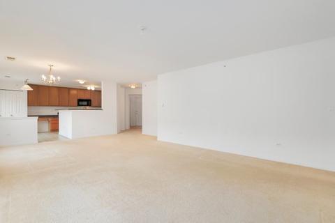 690 Mill Cir #204, Wheeling, IL 60090 photo 5