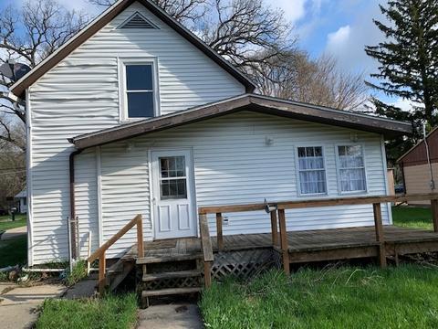 615 Elgin St, Cherry Valley, IL 61016 photo 3