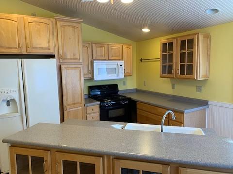 615 Elgin St, Cherry Valley, IL 61016 photo 7