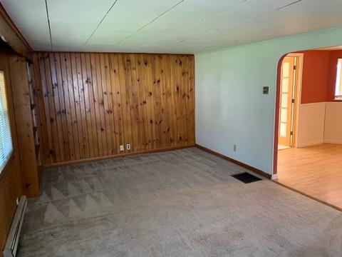 615 Elgin St, Cherry Valley, IL 61016 photo 13