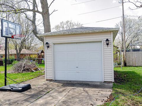 202 S Church St, Thomasboro, IL 61878 photo 39